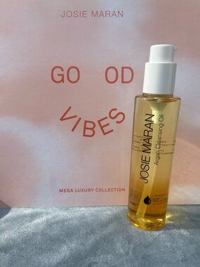 JOSIE MARAN Argan Cleansing Oil